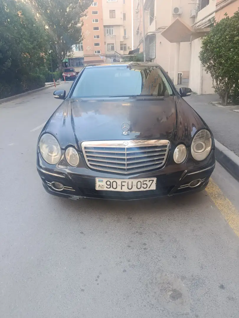 Mercedes E 280