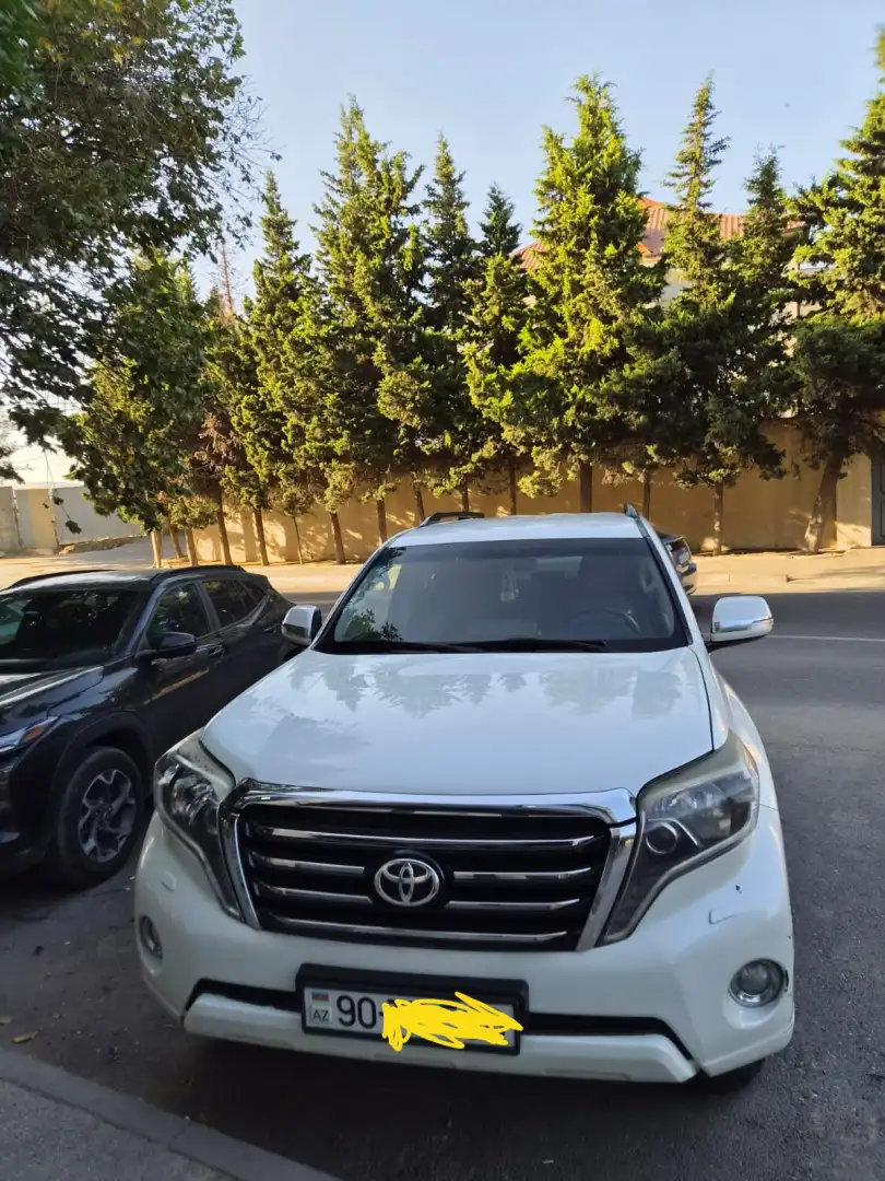 Toyota Land Cruiser Prado
