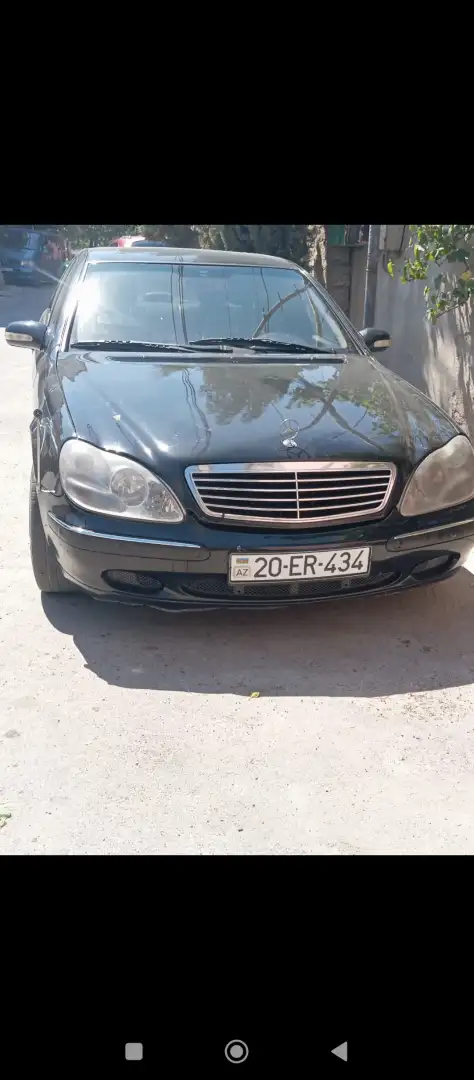 Mercedes S 320